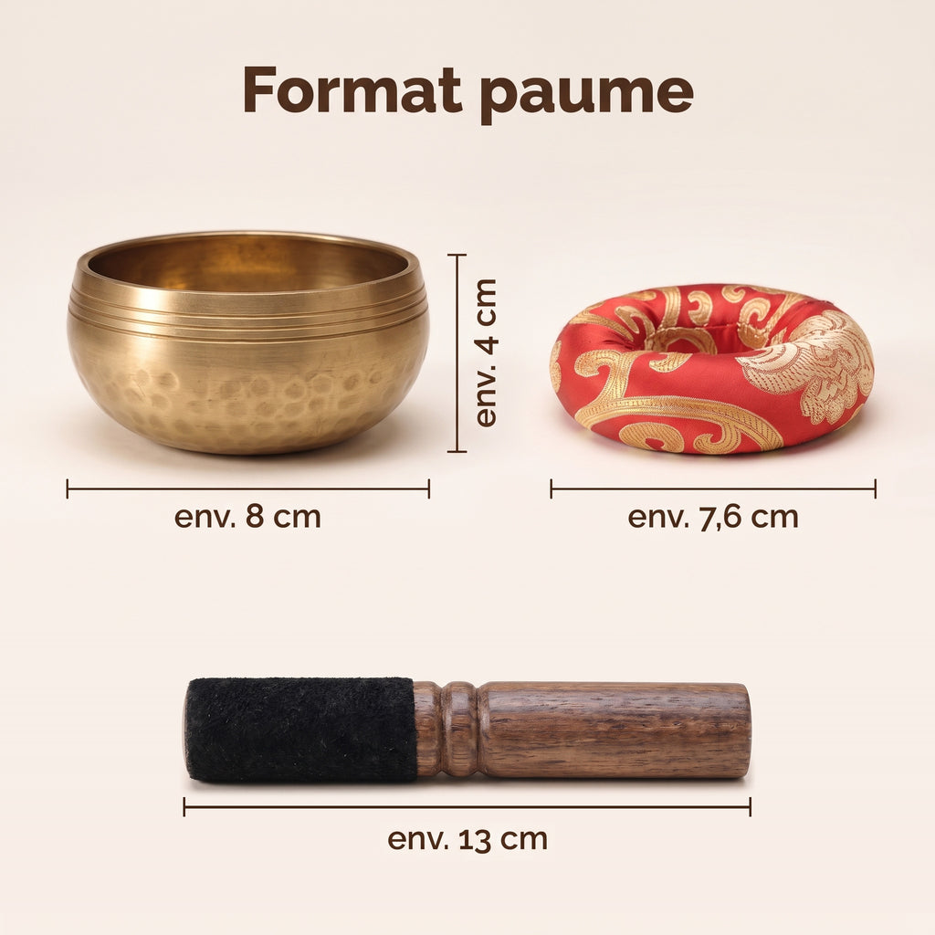 Dimensions du kit : bol chantant d'environ 8 cm de diamètre et 4 cm de haut, coussin d'environ 7,6 cm, maillet d'environ 13 cm